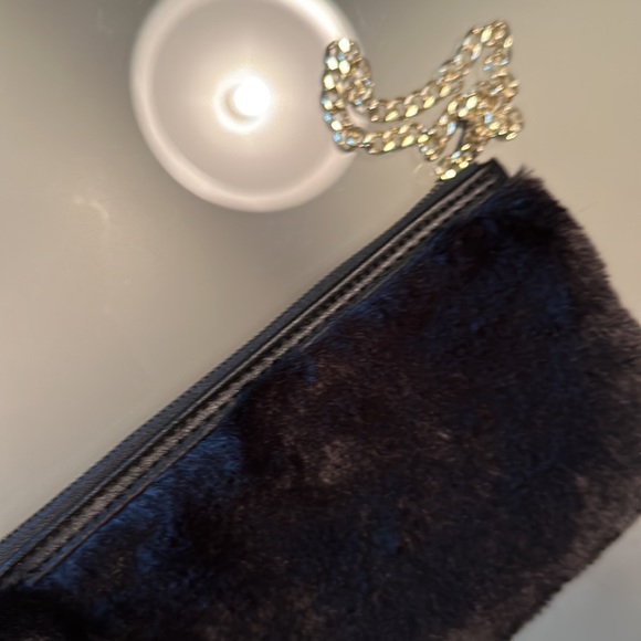 NWOT Juicy Couture wristlet - Picture 5 of 7